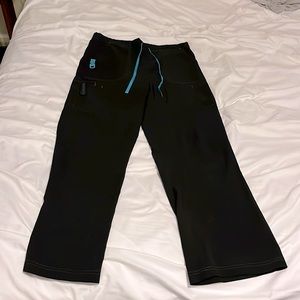 Women’s Carhartt Scrub Pants - Black - Size Medium